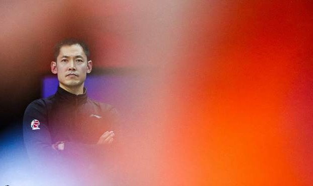 银河娱乐城-休赛期下课第一人诞生！率队仅一年，无缘季后赛，辽籍主帅说再见