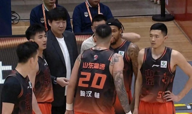 银河娱乐城官方网站-山东高速男篮止步八强,邱彪赛后破防:有些球员对不起“职业”二字